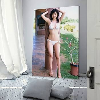 人物画 セクシーガール キャンバス 印刷物 油絵 40×50 120サイズ Amazon.co.jp: 鈴木優香 水着 巨乳 セクシー かわいいポスター